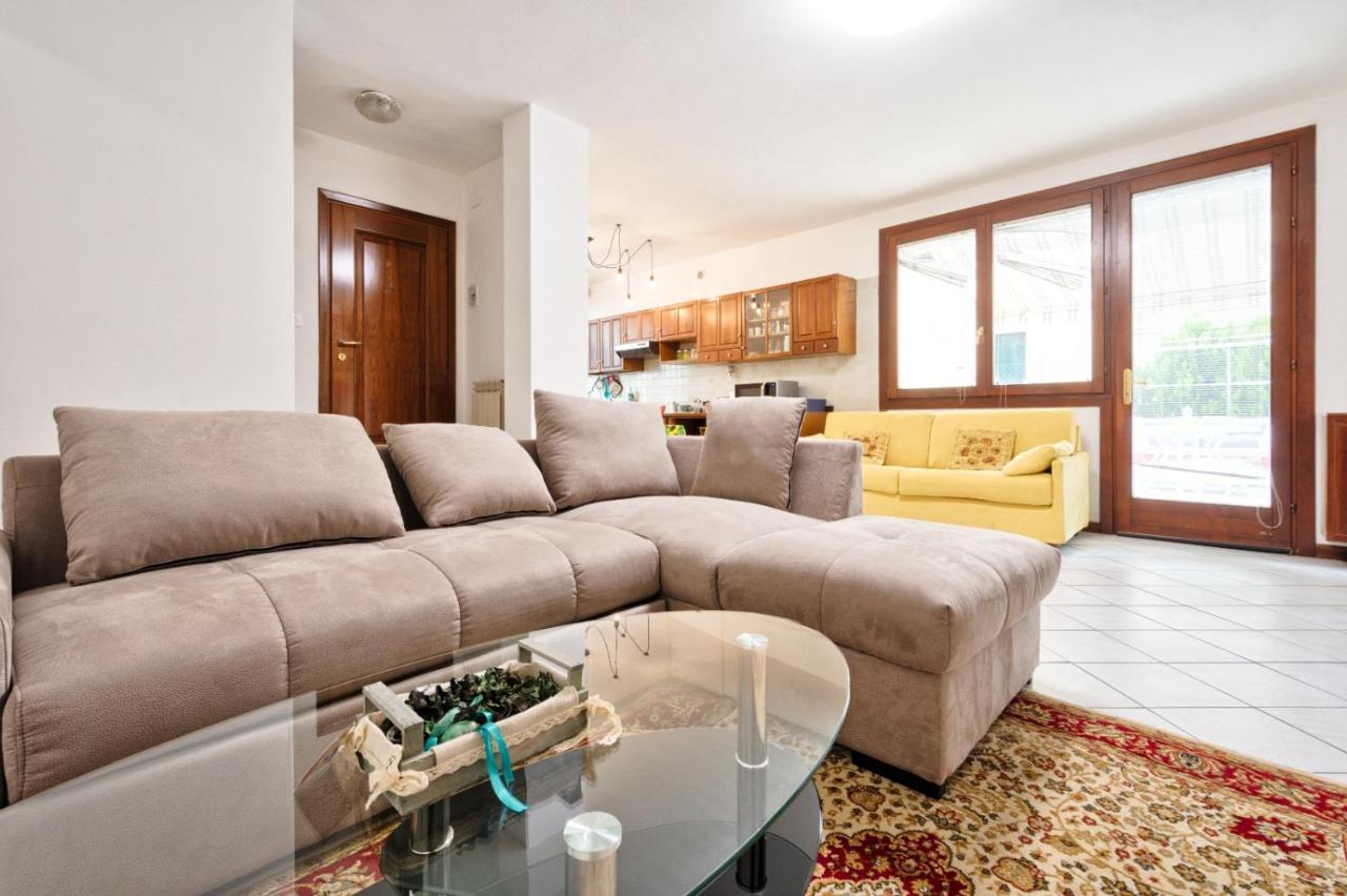 Villa Jolly Venezia Маргера Екстериор снимка